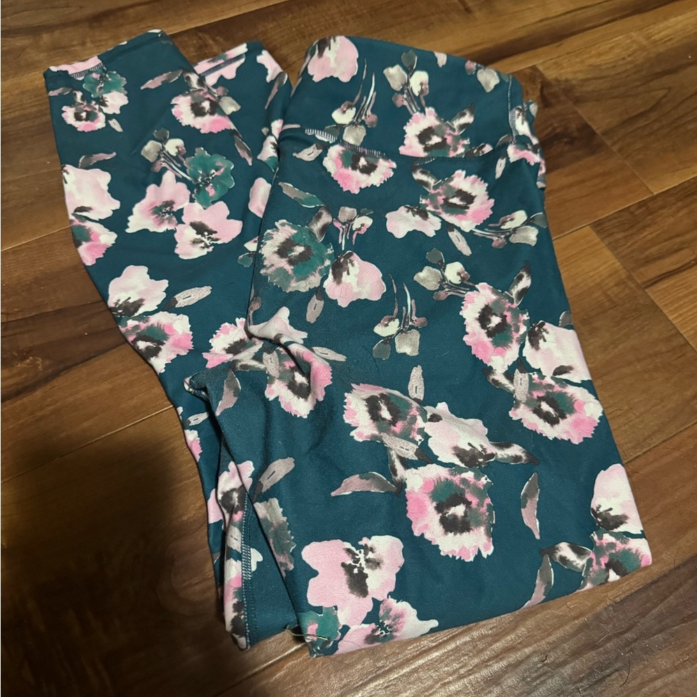 Fabletics floral leggings